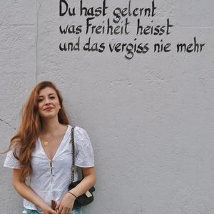 Meet your Posher, Aida